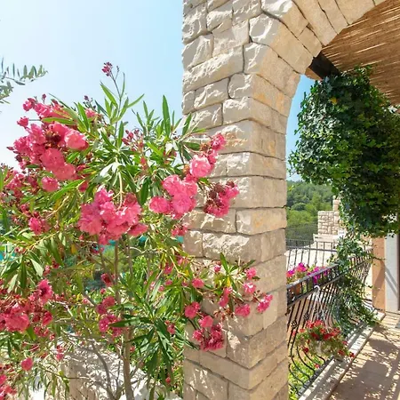 Villa Perla