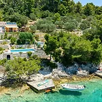 Villa Perla Vela Luka